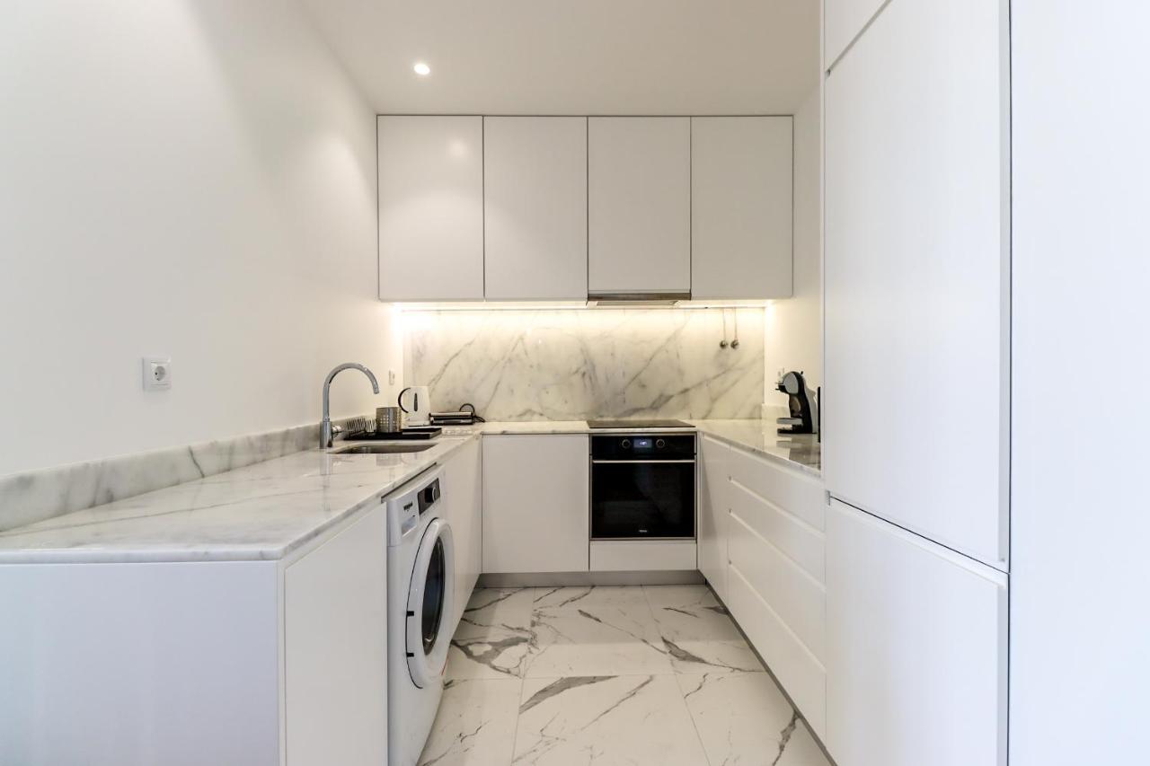 Santa Luzia Views - Modern City Centre Apartment With Iconic Views Viana do Castelo Exteriör bild