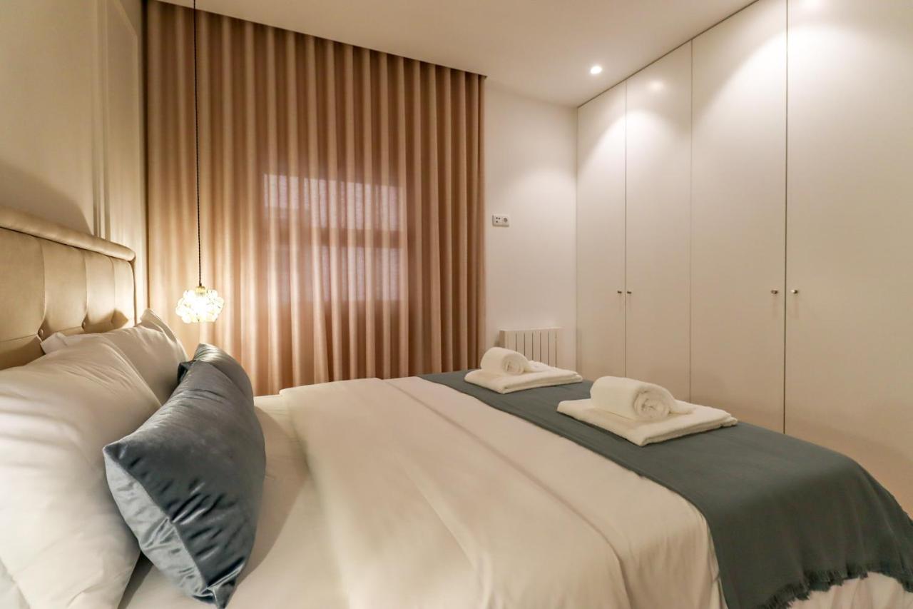 Santa Luzia Views - Modern City Centre Apartment With Iconic Views Viana do Castelo Exteriör bild